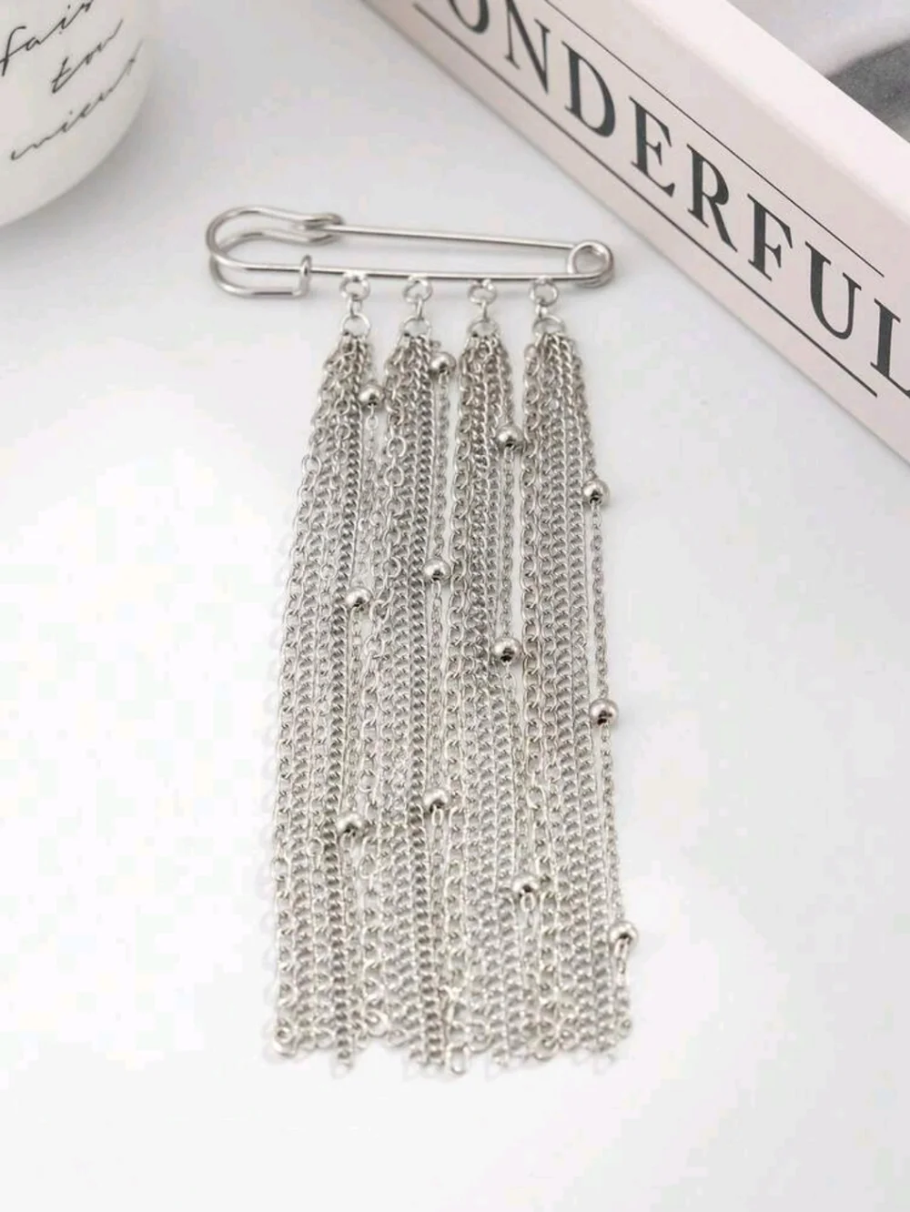 New Casual Chain Tassel Brooch Lapel Pin/clip In Silver‎